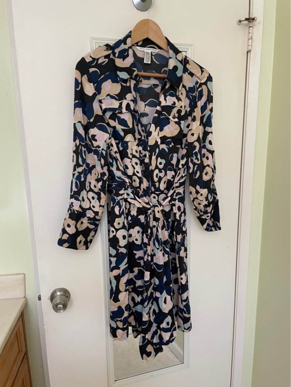 Diane von Furstenberg dress - size 10